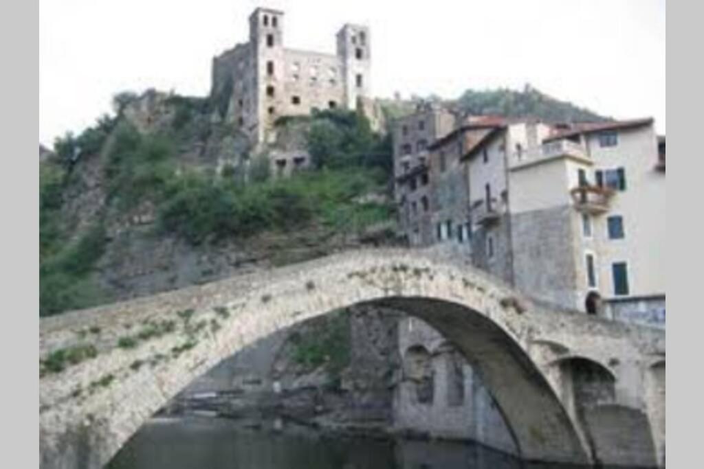 Alloggio Per Vacanze A Isolabona Exterior photo